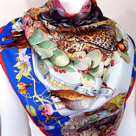 acheter un foulard hermes|used Hermes scarves for sale.